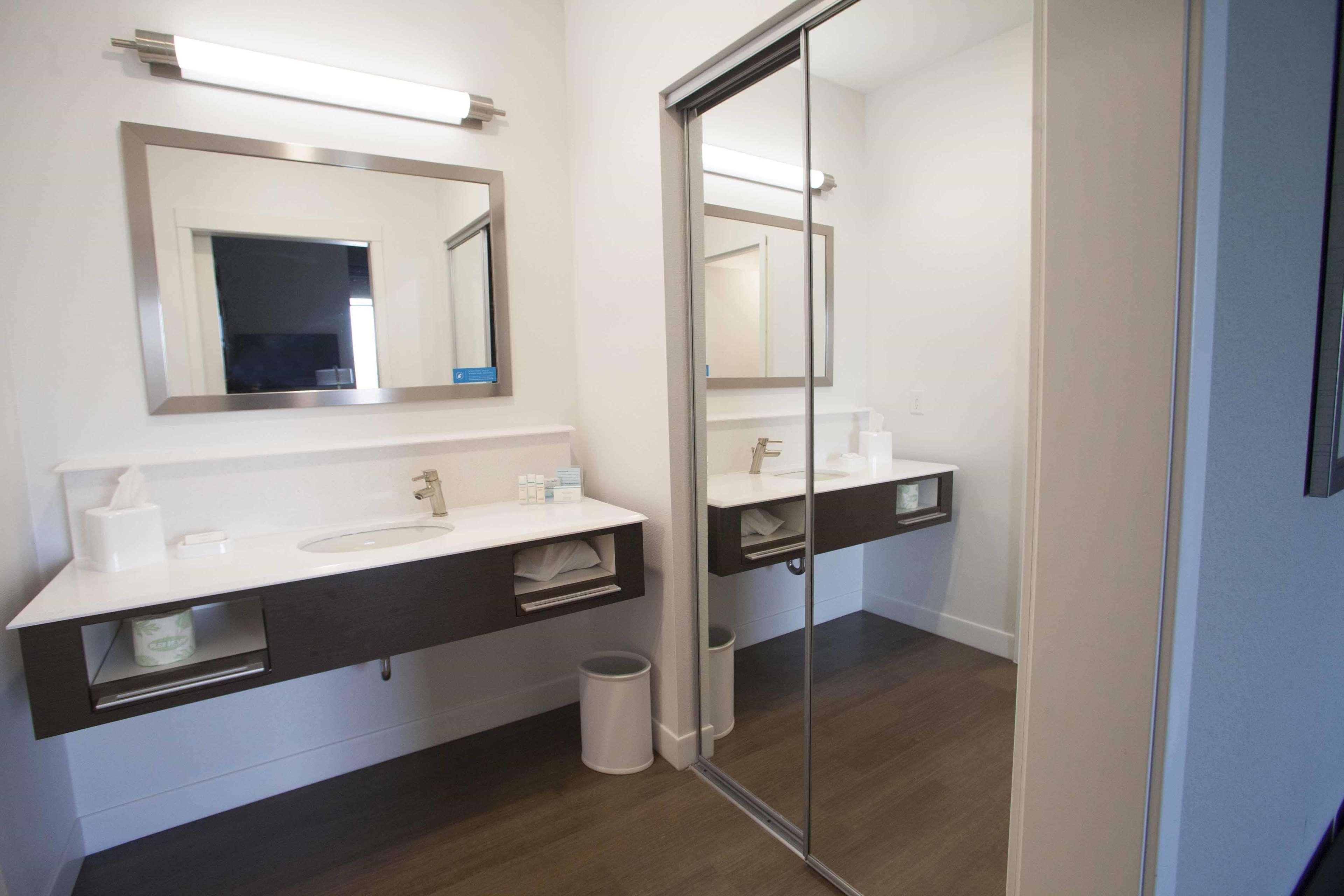 סיינט פול Hampton Inn & Suites St. Paul Downtown מראה חיצוני תמונה