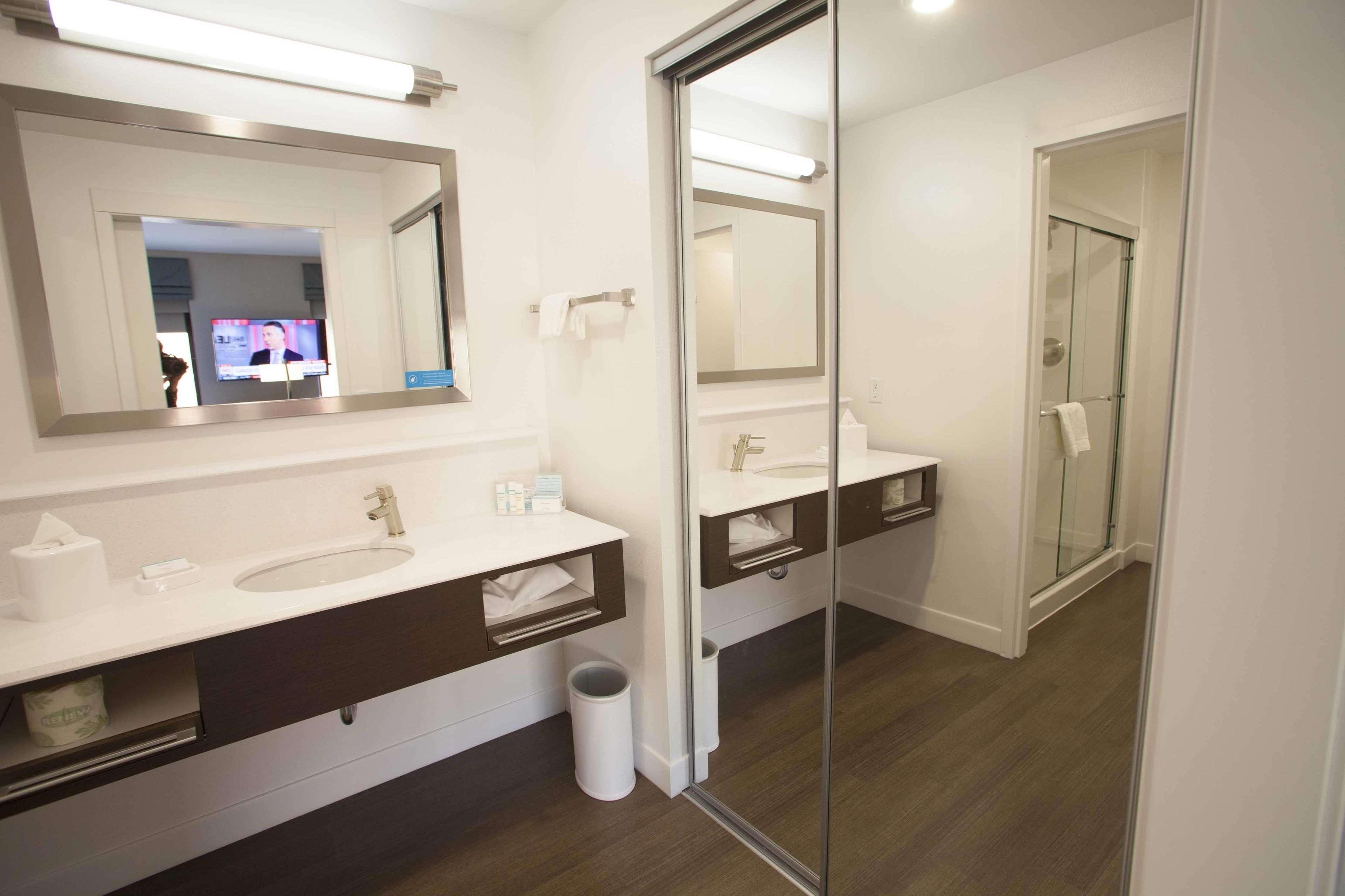סיינט פול Hampton Inn & Suites St. Paul Downtown מראה חיצוני תמונה